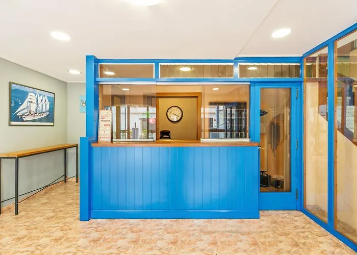 Hostal La Marina